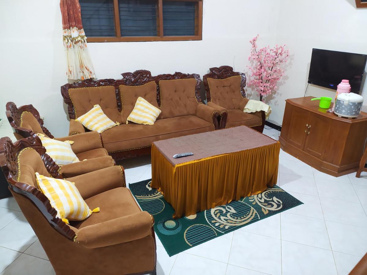 באטו Dinotiyo Homestay מראה חיצוני תמונה
